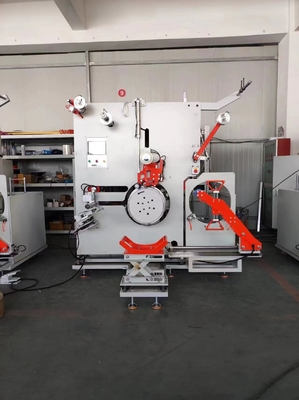 Volledig automatische transportband 0,4 kW PET-bandwinder met PLC-besturingssysteem Volledig automatische PET-bandwinder met PLC-besturing en snijwerk