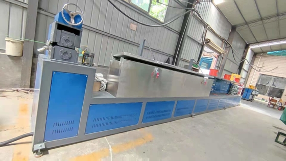 Eenvoudige schroef 3 riemen PET riem maken machine Capaciteit 280~320kg per uur