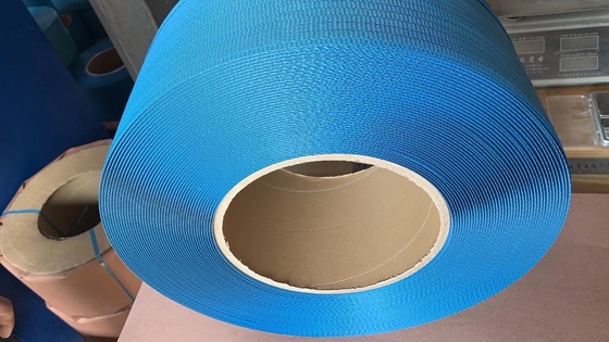 PP-gordelproductie-machine Hoogwaardige PP-plastiekgordel-extrusietoestellen snelheid 260-300 meter/min, breedte: 5-19 mm