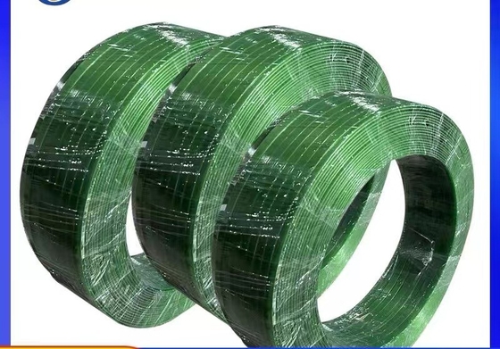 PET-flessenvlokken 100% gerecycled materiaal PET-bandmachine met 2-8 banden