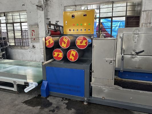 Automatische PLC-gestuurde PP-bandproductiemachine met non-stop wisselaar