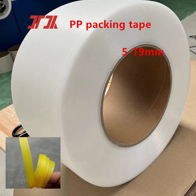 Automatische plastic PP-bandmachine Volledig automatische bandmachine Hoog platform bandmachine Karton bandmachine Voor 1,8 seconden/strook
