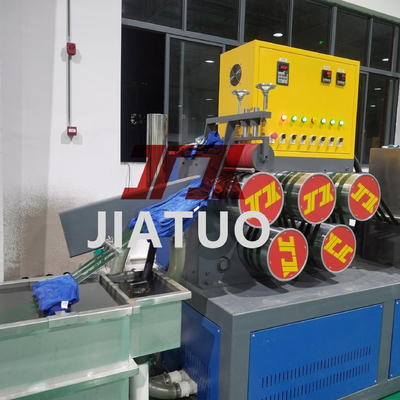 230-250 kg/uur Hoogwaardige kunststof PET Automatische bandband extruder extrudermachine