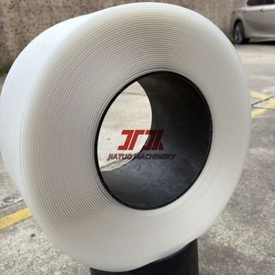 5 mm 15 mm PP PET Plastic Strapping Roll pp Band Belt Verpakkingsstrook voor kartonnen Verpakking