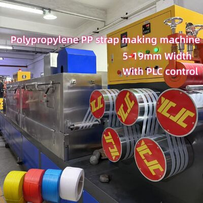 5-19 mm industriële PP sandwichgordelmachine met stabiele extrusiekop