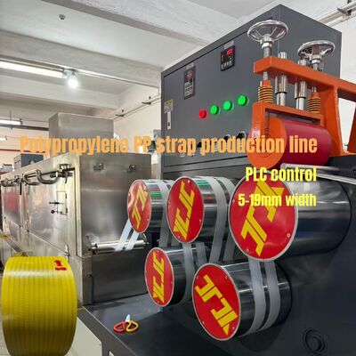 Dubbele schroef PP broodjesmachine met PLC-besturing en warme luchtcirculatie