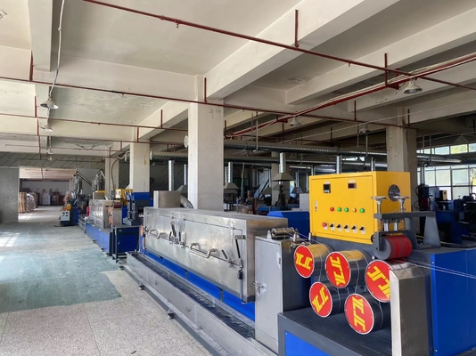 90 mm enkel- of dubbelschroef PP-bandproductiemachine met een breedte van 5-19 mm